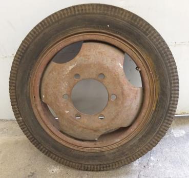 2x Komplettrad Landwirtschaft 6.6-32 , 32x6.6 14PR auf Felge 3.75P-20 6-Loch