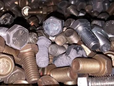 100 Stück Sechskantschrauben M12 x 25 mm - eloxiert DIN933