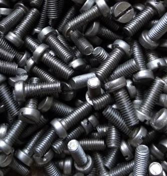 100 Stück Zylinderschraube mit Schlitz M6 x 16 mm - schwarz