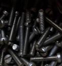 100 Stück Zylinderschraube mit Schlitz 6 x 30 mm - schwarz